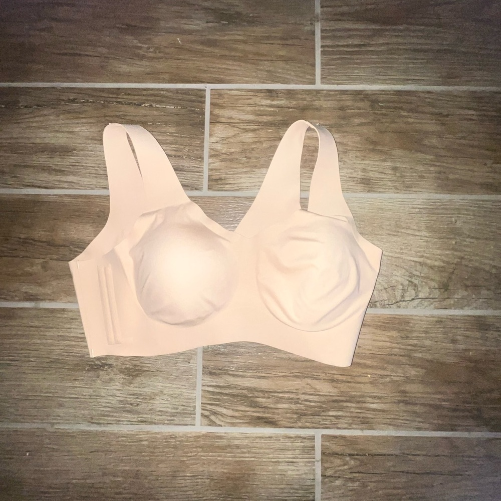 Honey Love V neck Seamless Tan Bra - Picture 2 of 5
